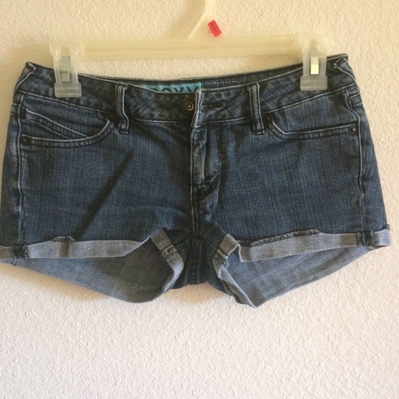 Shorts - Picture 3 of 3